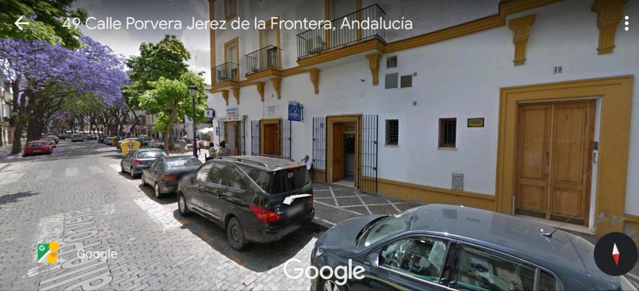Apartamentos Porvera Jerez Centro Херес де ла Фронтера Екстериор снимка