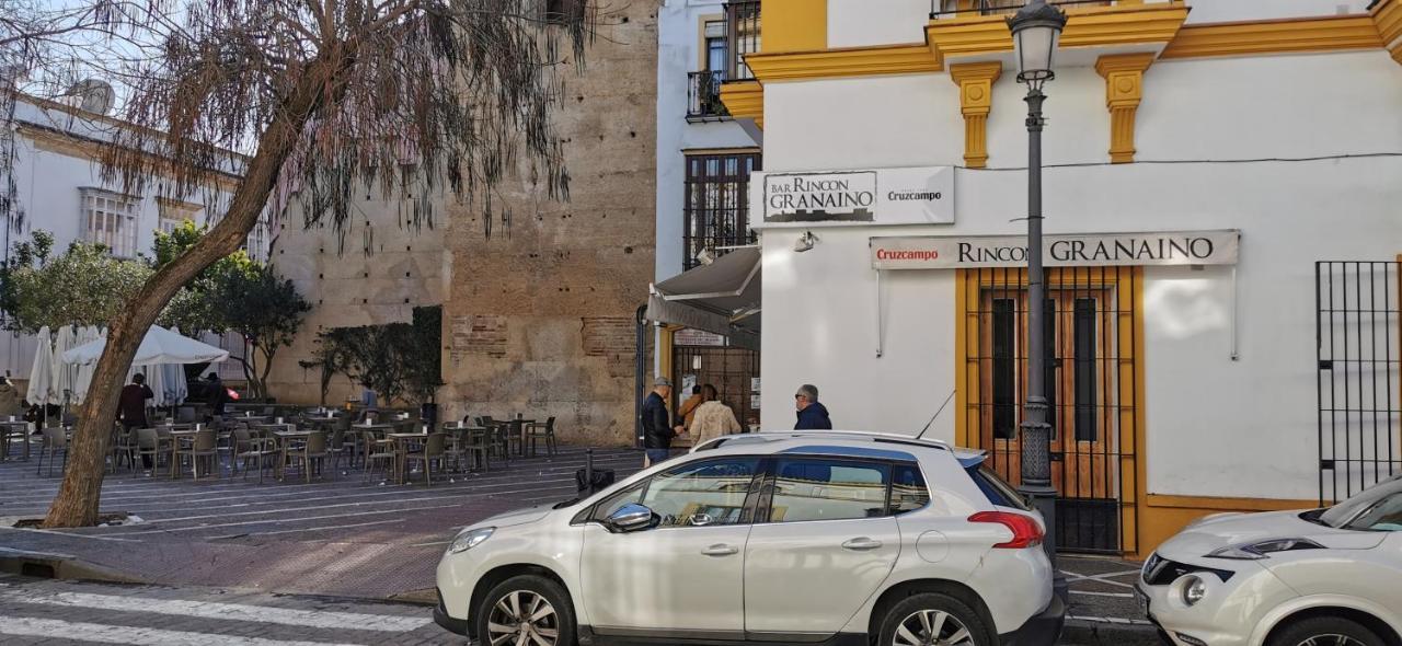 Apartamentos Porvera Jerez Centro Херес де ла Фронтера Екстериор снимка